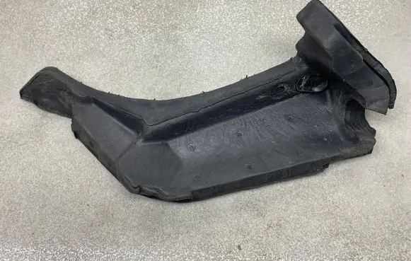 Opel Astra J Fender foam support/seal 13292816