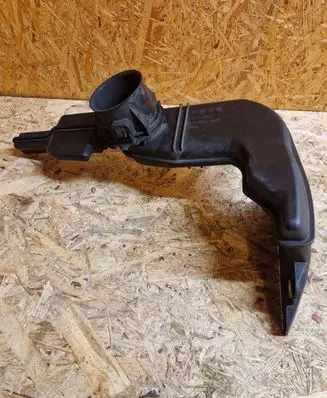 Mazda CX-5 Air intake duct part SH0113201 K6805