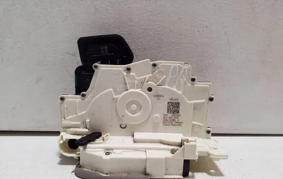 Porsche Taycan 9J1 Front door lock 4N2837016
