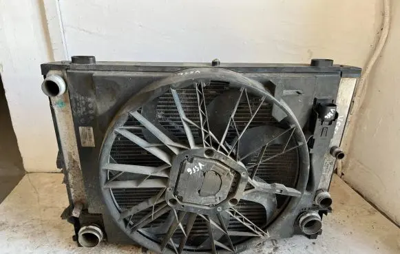 BMW 5 E60 E61 Radiator set 7787830 10519311 b654668