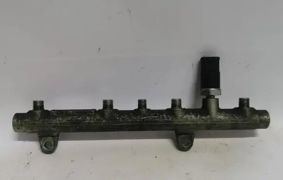 Renault Scenic I Fuel main line pipe 0445214015