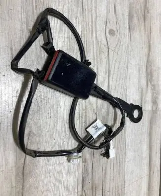 Nissan Micra K14 Front seatbelt buckle