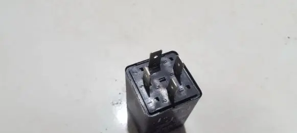 Volkswagen II LT Other relay 0332015011