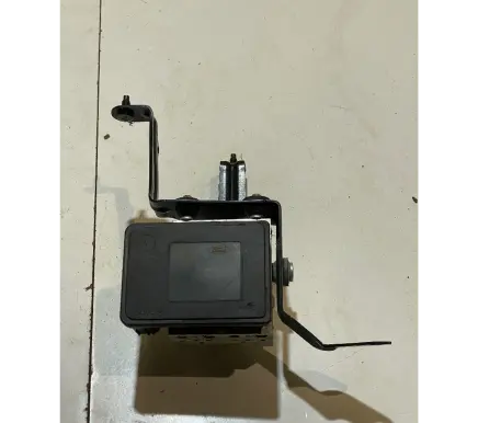 Ford Mustang VI ABS Pump KR3C2C219AB