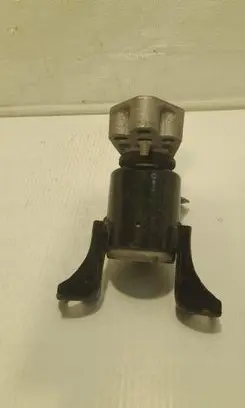 Ford Fiesta Engine mount vacuum valve F1B1-6F012-AB