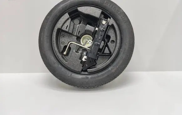 BMW 5 E60 E61 R17 spare wheel 6758778