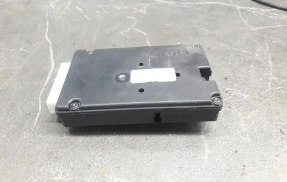 Mitsubishi Carisma Sunroof control unit/module 