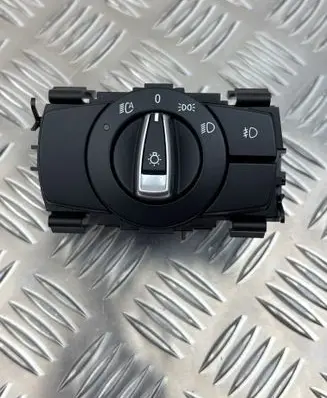 BMW X1 E84 Light switch 9169398 301208117 33600511