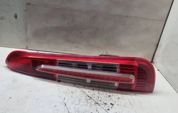 Ford Focus C-MAX Rear/tail lights M5113N411AA