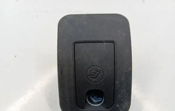 Porsche Macan (95B) ISOFIX cover 95B887233