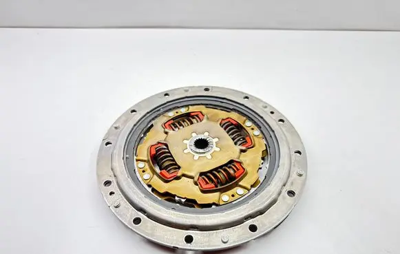 Toyota Auris E180 Clutch pressure plate 7K073733