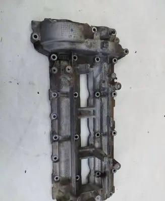 Rocker cam cover