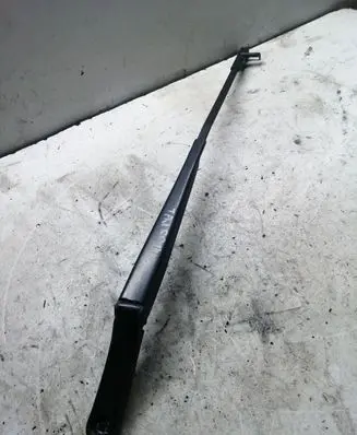 Volkswagen Touran I Windshield/front glass wiper blade 1T0955410A