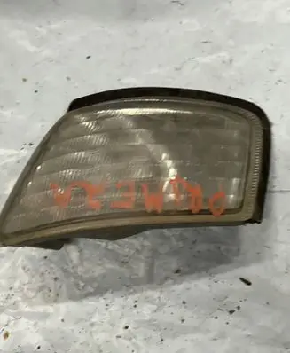 Nissan Primera Front indicator light 082151582LF