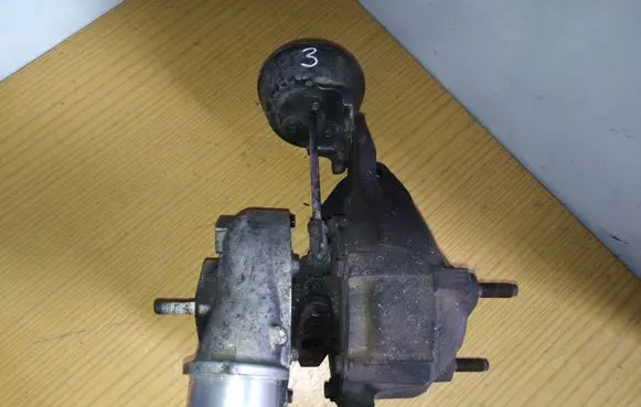 Honda Civic Turbo 18900RSRE01 7537085