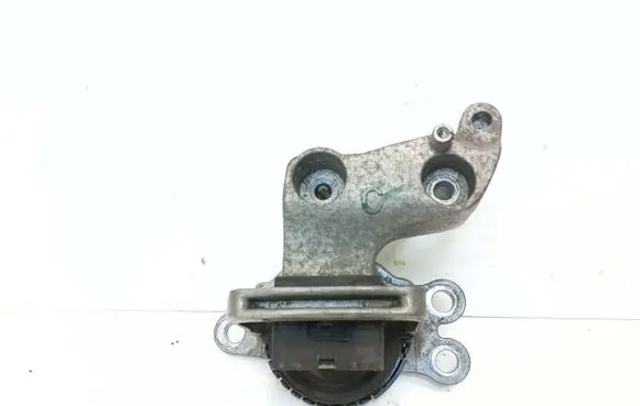 Nissan Qashqai Engine mount bracket 112114BA0A 112104BB0B