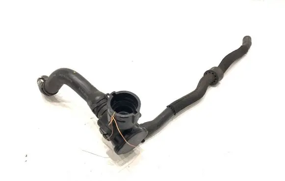 Skoda Superb B8 (3V) Engine coolant pipe/hose