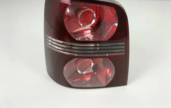 Volkswagen Touran I Rear/tail lights 1T0945095N 1T0945111R 184901