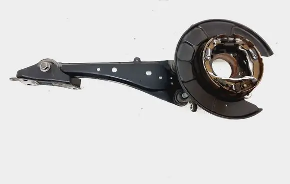 Toyota RAV 4 (XA40) Rear wheel hub