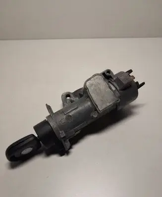 Volkswagen Golf IV Ignition lock 4B0905851C