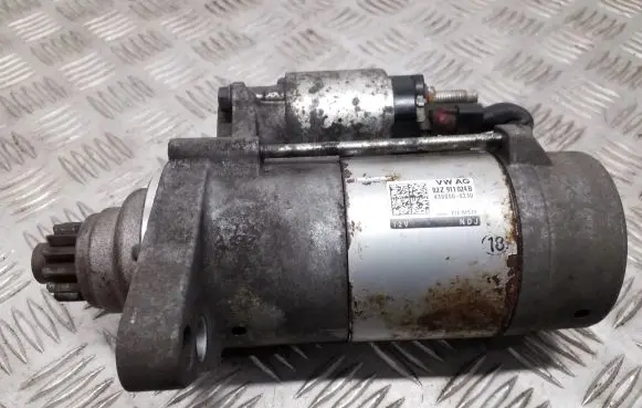Volkswagen PASSAT B8 Starter motor 02Z911024B