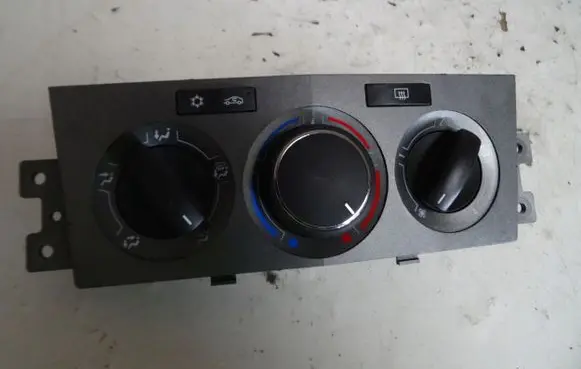 Opel Antara Climate control unit 95262212