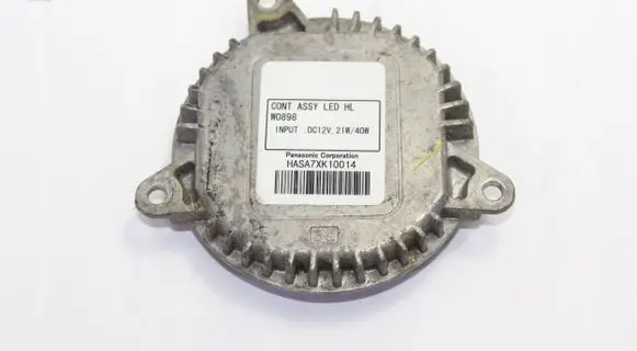Nissan Navara D23 Headlight ballast module Xenon W0898
