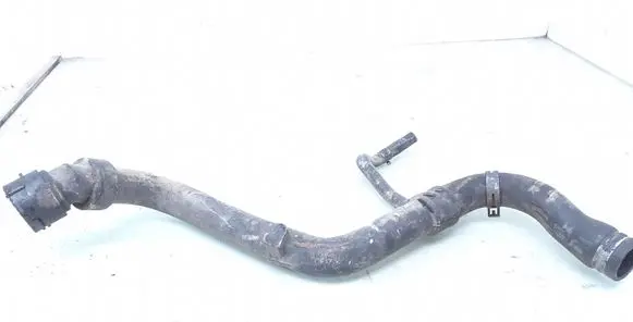 Volkswagen PASSAT B5 Engine coolant pipe/hose 4B0121101E
