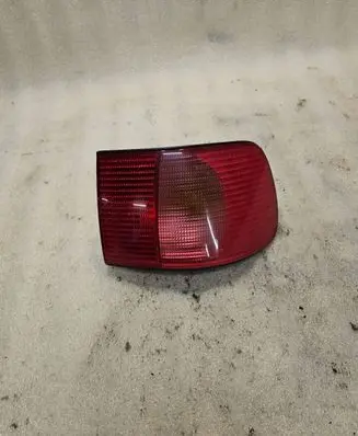 Audi A8 S8 D2 4D Rear/tail lights R292902