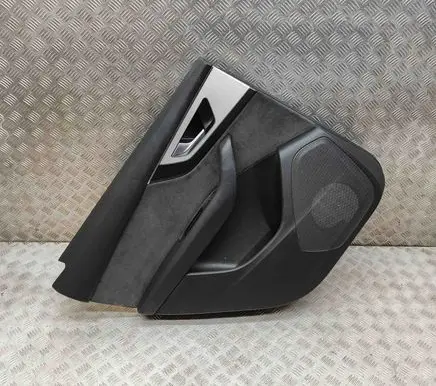 Audi Q7 4M Rear door card panel trim 4M0867305F 4M0867303C