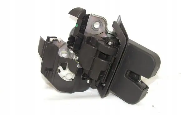 Audi A3 S3 8V Tailgate/trunk/boot lock/catch/latch 8R0827505