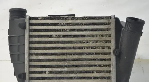 Audi A4 S4 B6 8E 8H Intercooler radiator 8E0145805L