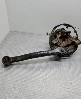 Mitsubishi Pajero Rear wheel hub
