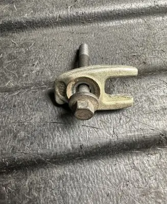 Fuel Injector clamp holder