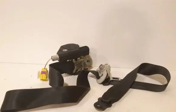 Volkswagen Caddy Front seatbelt 2K0857805F