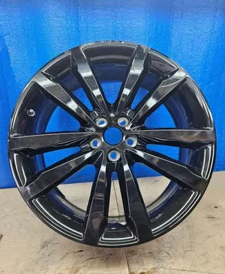 R20 alloy rim
