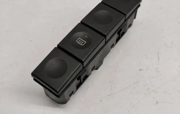 Ford Fiesta Windscreen/window heater switch 2S6T18C621AC