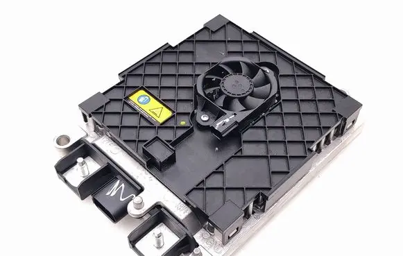 Suzuki Vitara (LY) Voltage converter inverter 9646074S00 F01R205009 F01R005009