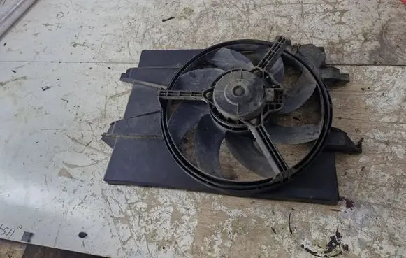 Ford Fiesta Electric radiator cooling fan