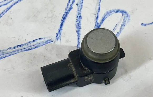 Opel Astra J Parking PDC sensor 13300715 Z176