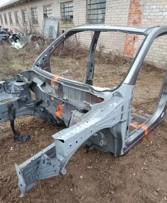 Nissan X-Trail T31 Front quarter panel 