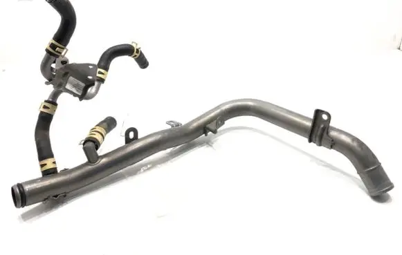 Engine coolant pipe/hose