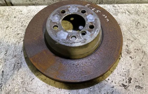 BMW 7 E65 E66 Front brake disc