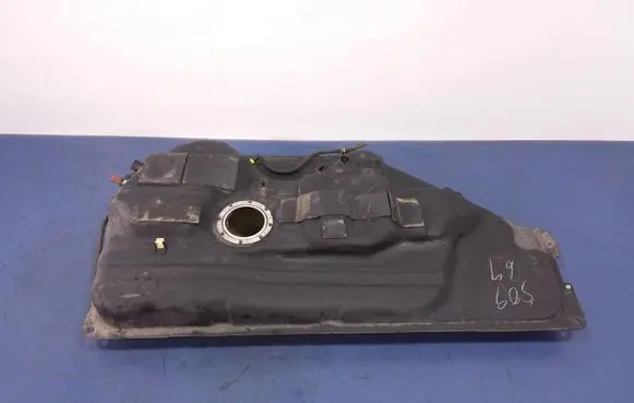Cadillac SRX Fuel tank 