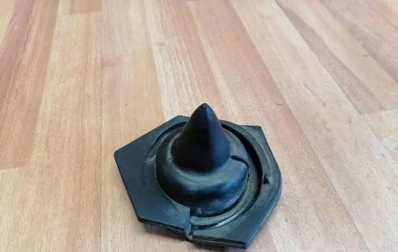 Renault Megane IV Rear coil spring rubber mount 552400003R