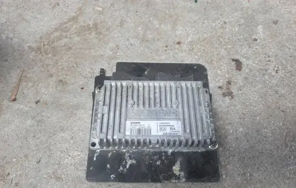 Peugeot 206 Gearbox control unit/module 9636988880