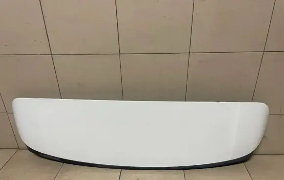 Tailgate/trunk spoiler