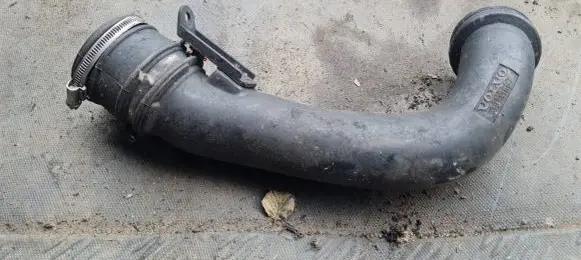 Volvo V70 Intercooler hose/pipe 30741667