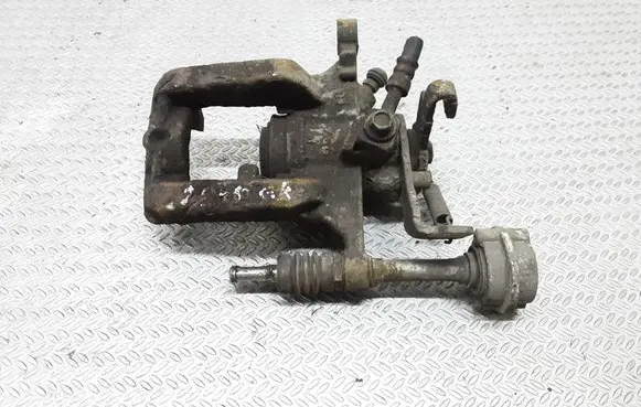 Opel Astra J Rear brake caliper