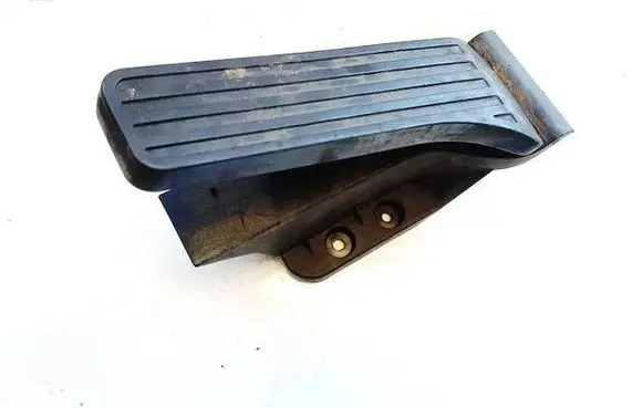 Mercedes-Benz C AMG W204 Accelerator throttle pedal A20430000041 290807